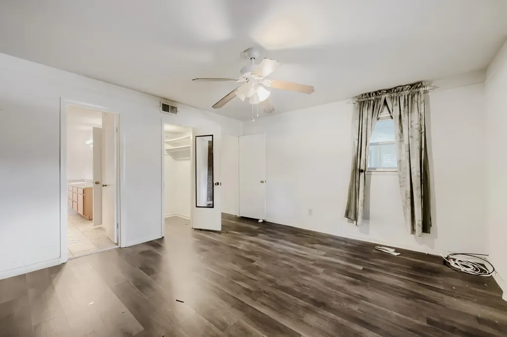 3912 Plantation Drive Benbrook TX 76116