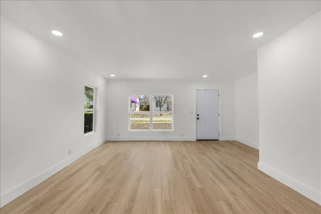 3024 James Avenue Fort Worth TX 76110
