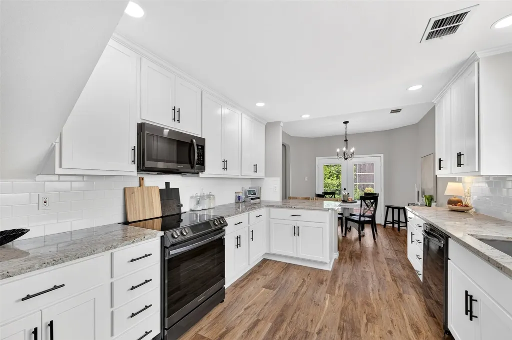 224 Miramar Drive Arlington TX 76002