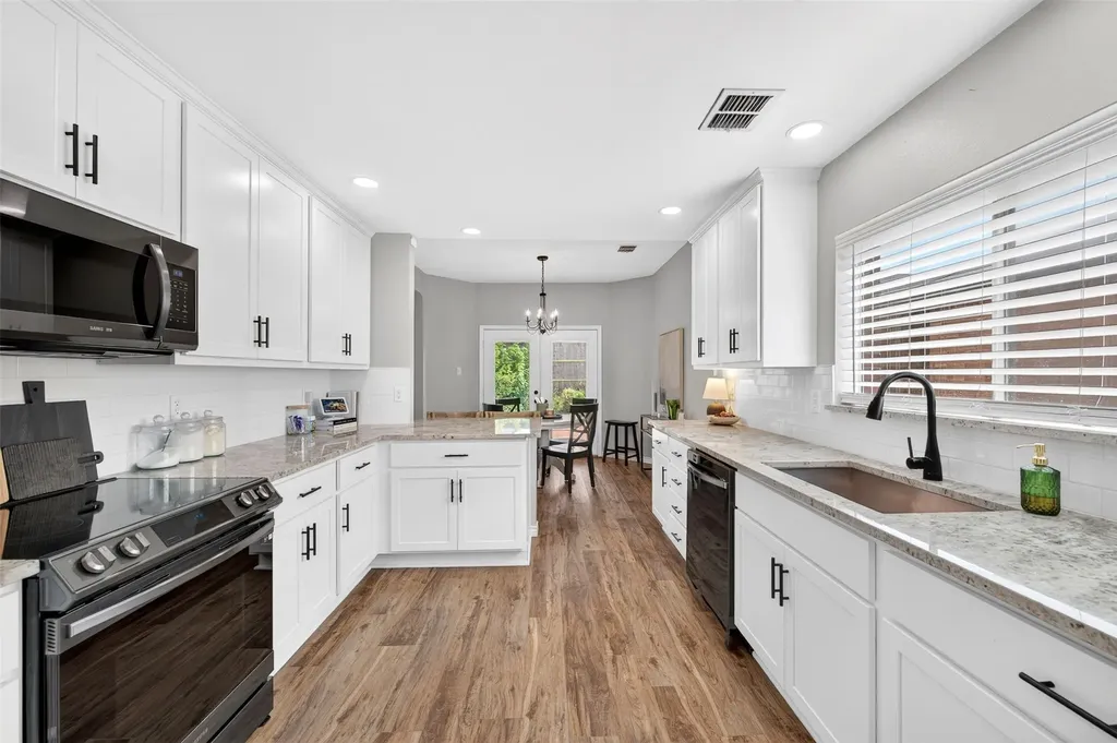 224 Miramar Drive Arlington TX 76002