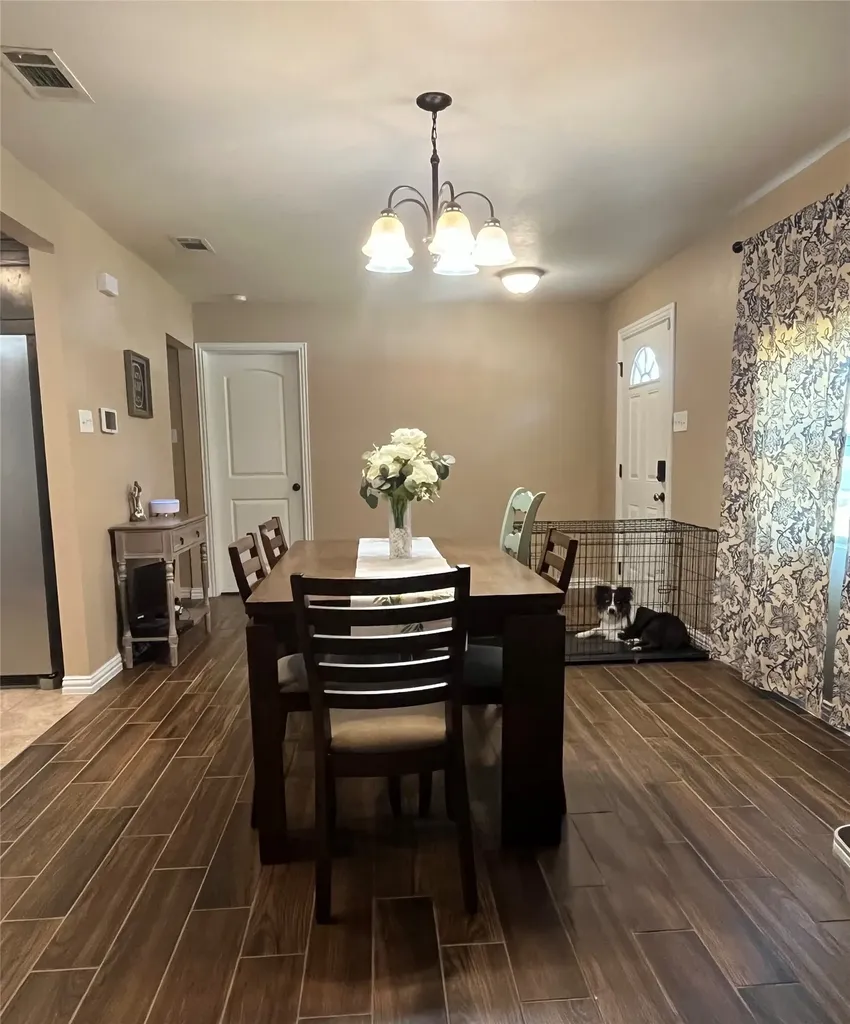 104 Lynn Drive Azle TX 76020