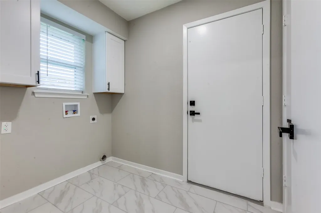 4918 Cliffwood Drive Garland TX 75043