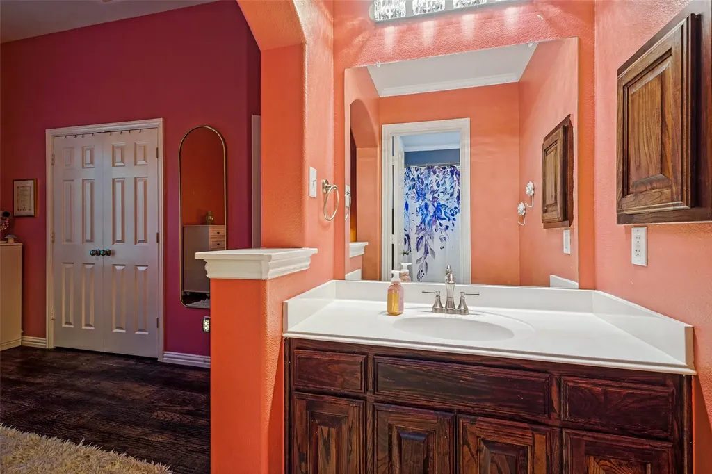 8704 Wyatt Circle Argyle TX 76226