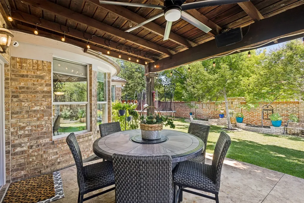 8704 Wyatt Circle Argyle TX 76226