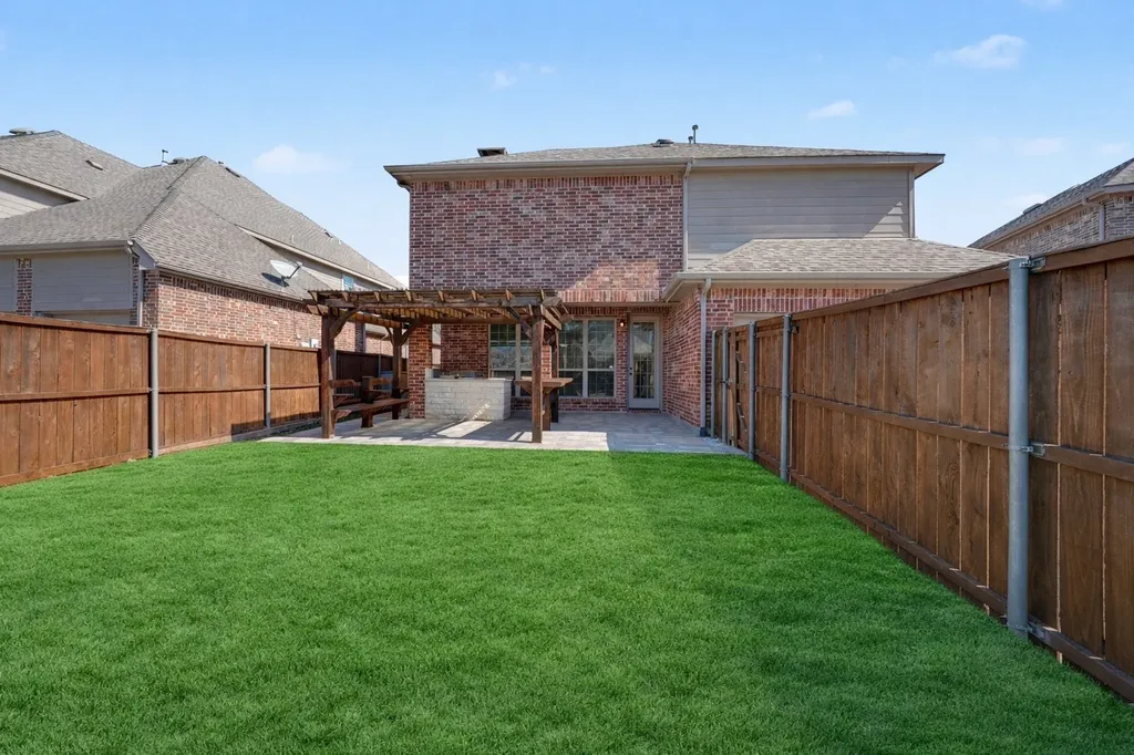 2243 E Big Valley Road Allen TX 75013