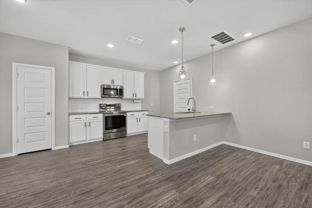 3348 Duncan Way Corinth TX 76210