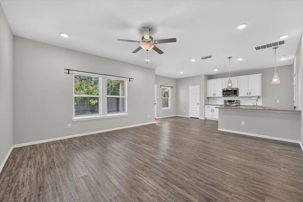 3348 Duncan Way Corinth TX 76210