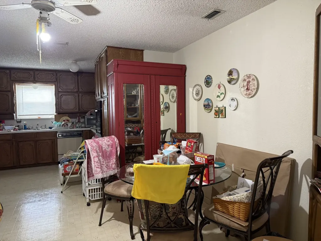 229 Hcr 4263 Hillsboro TX 76645