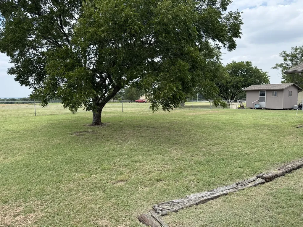 229 Hcr 4263 Hillsboro TX 76645