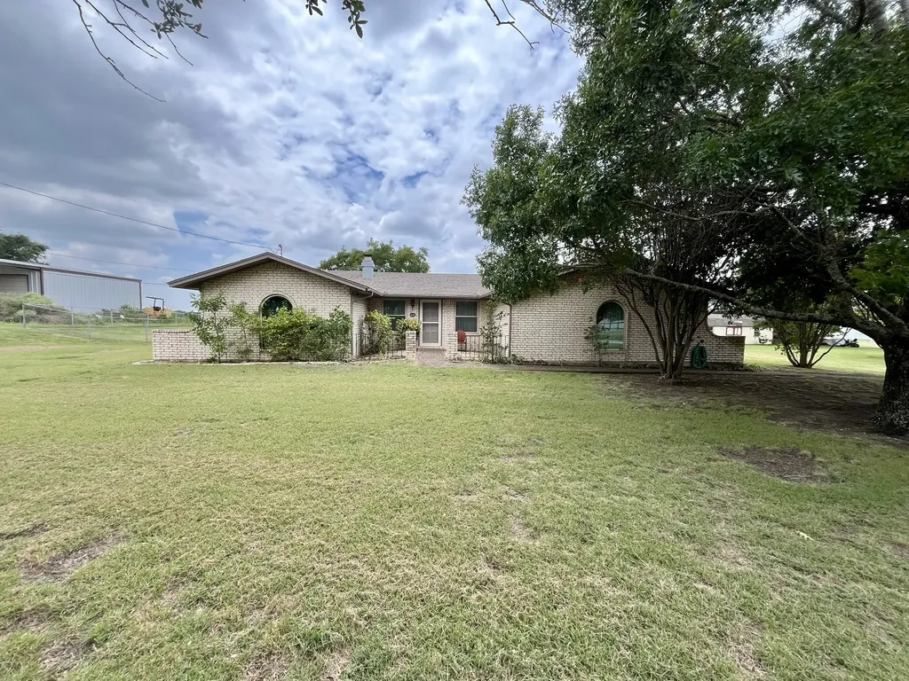 229 Hcr 4263 Hillsboro TX 76645