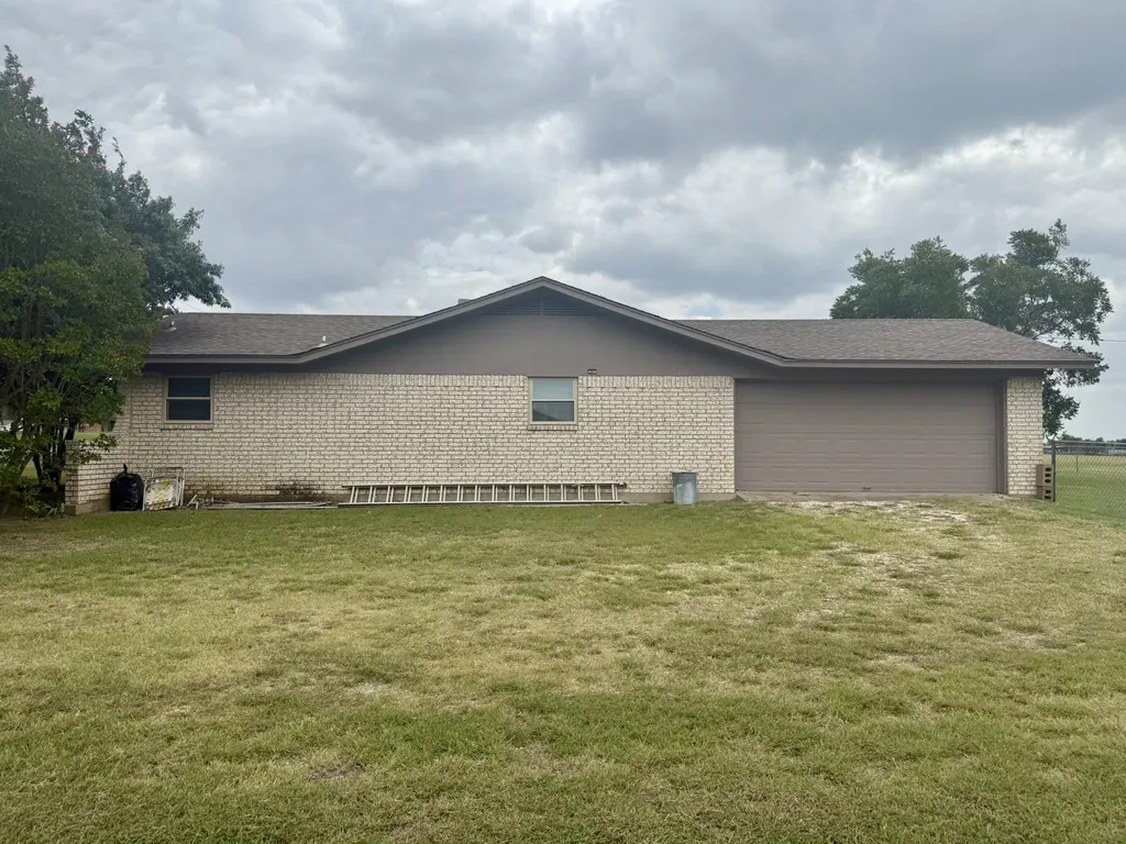 229 Hcr 4263 Hillsboro TX 76645