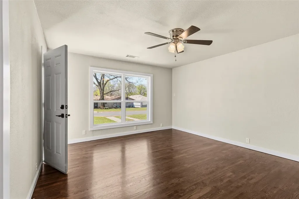 417 N Burdette Avenue Sherman TX 75090