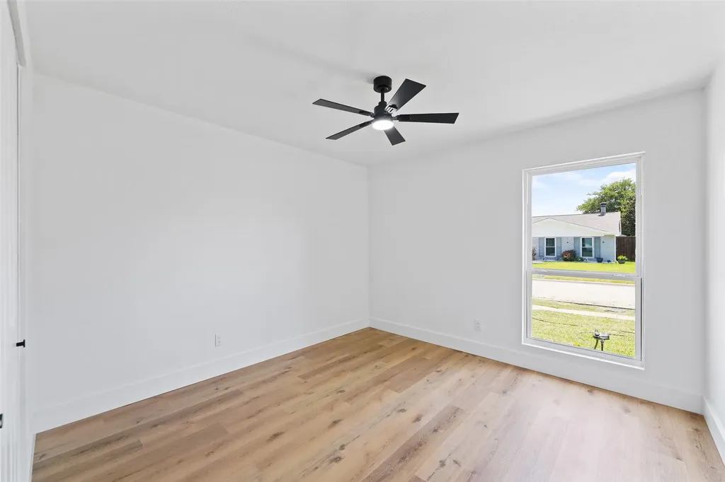 11645 Kilkirk Lane Dallas TX 75228