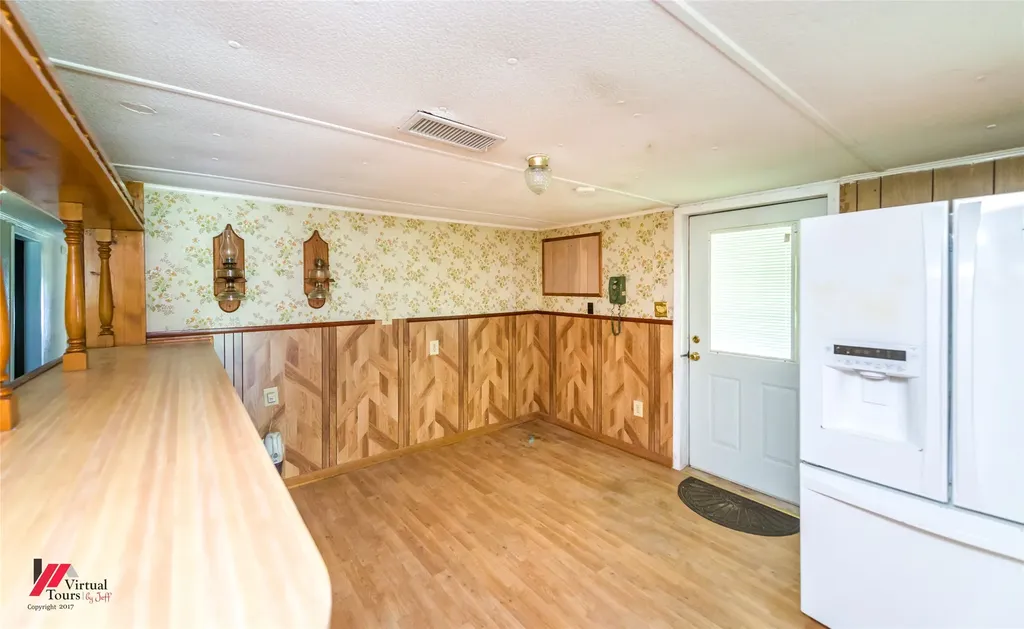 153 Woolworth Road Stonewall LA 71078
