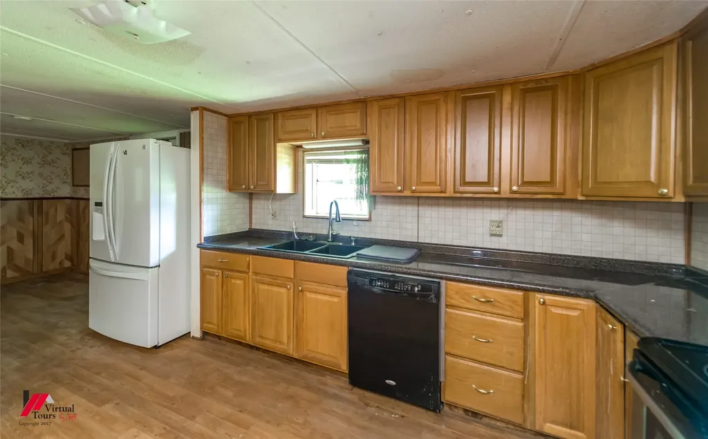 153 Woolworth Road Stonewall LA 71078