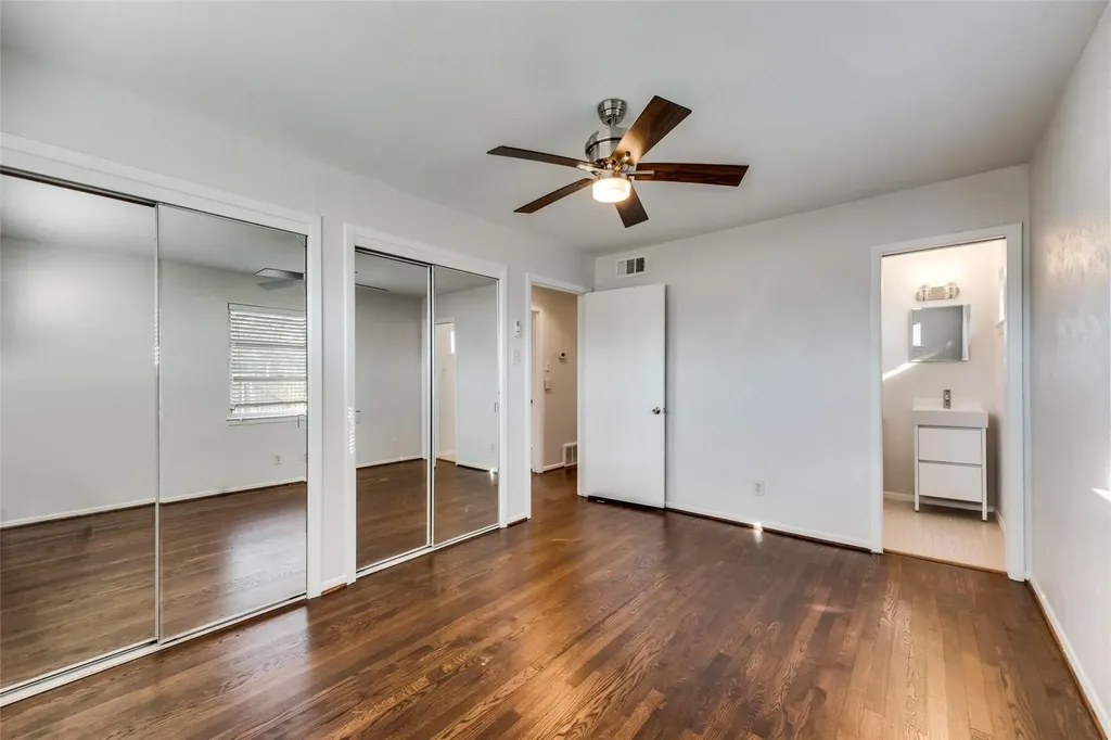 3010 Hillglenn Road Dallas TX 75228