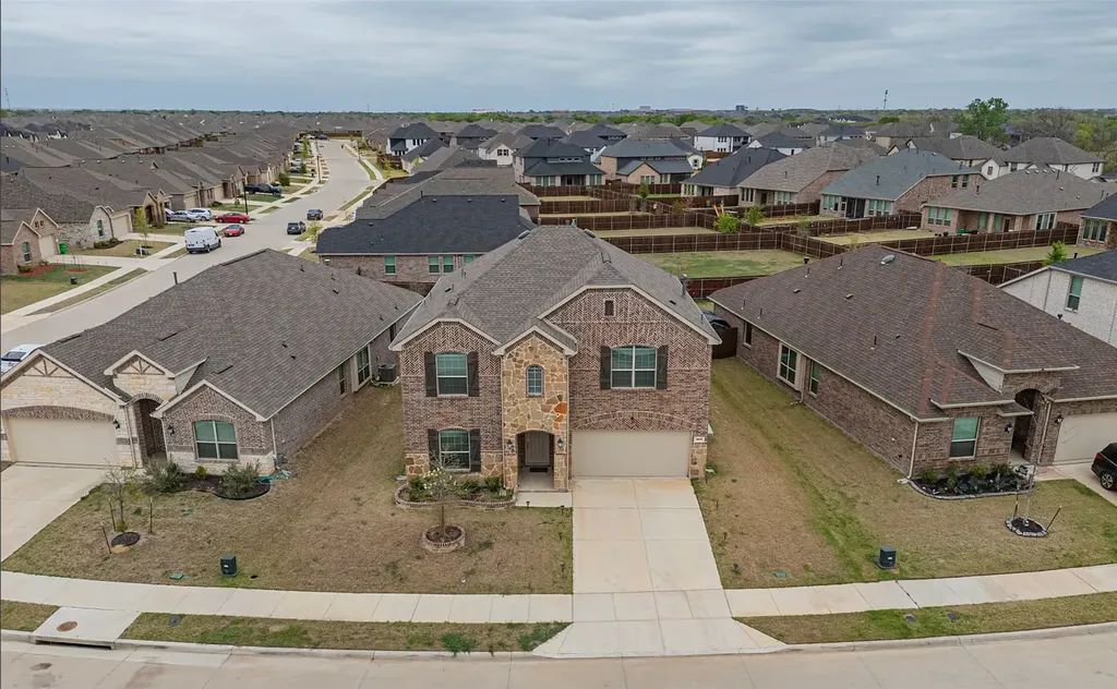 1505 Kurelek Drive Little Elm TX 75068