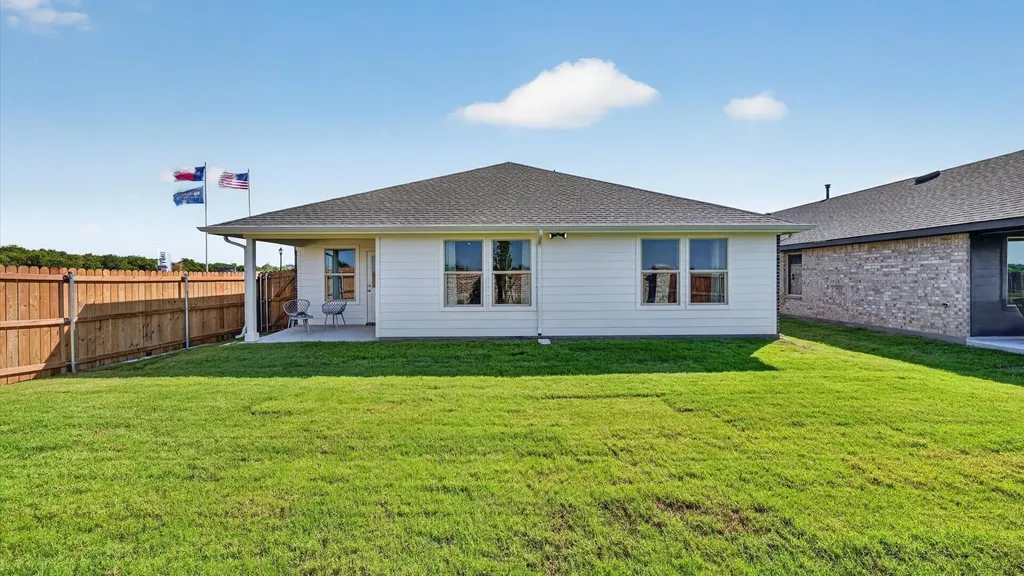 1044 Burnt Ranch Lane Fort Worth TX 76131