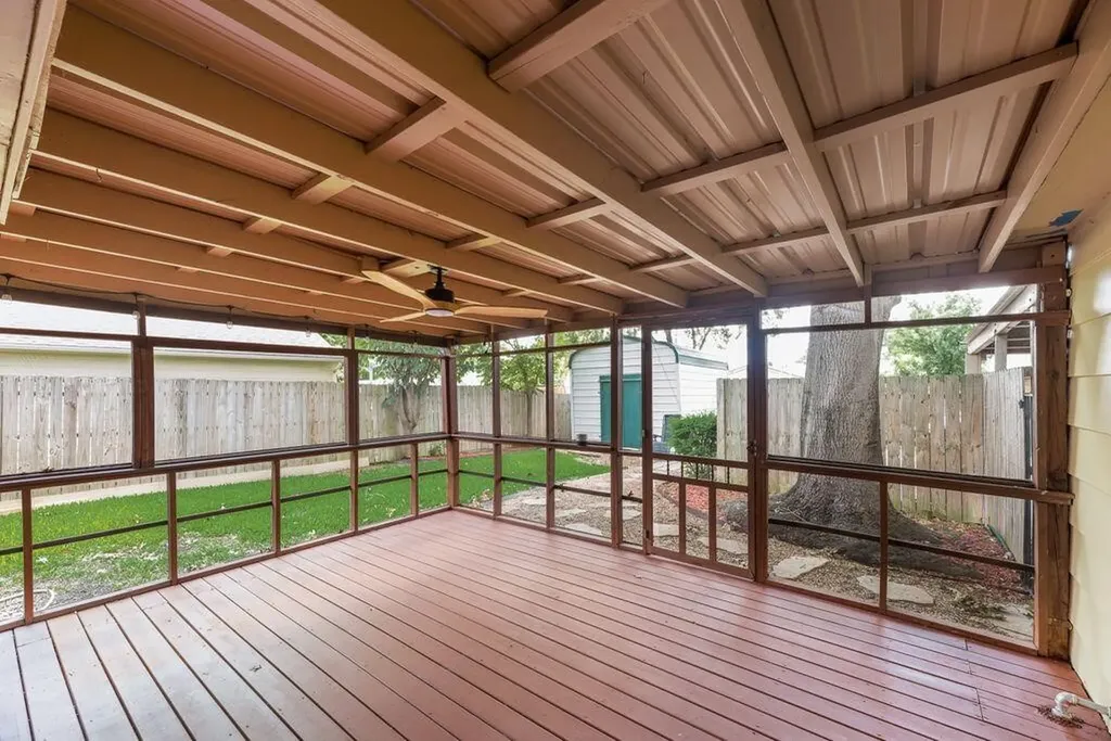 1022 Melissa Lane Garland TX 75040