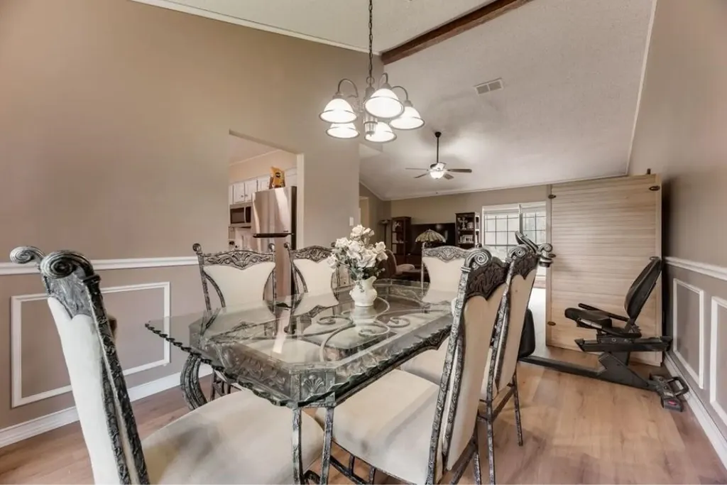1022 Melissa Lane Garland TX 75040