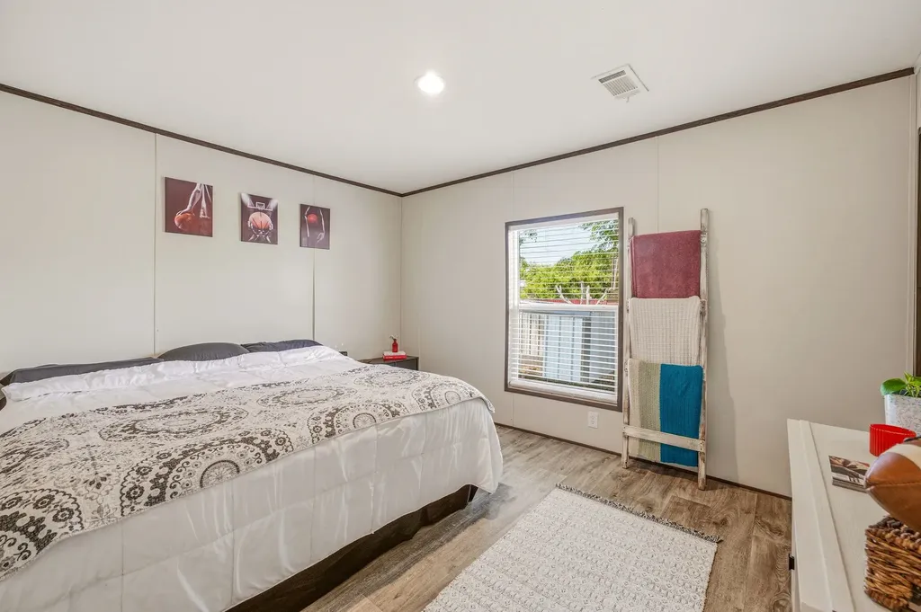 936 Apache Drive De Leon TX 76444