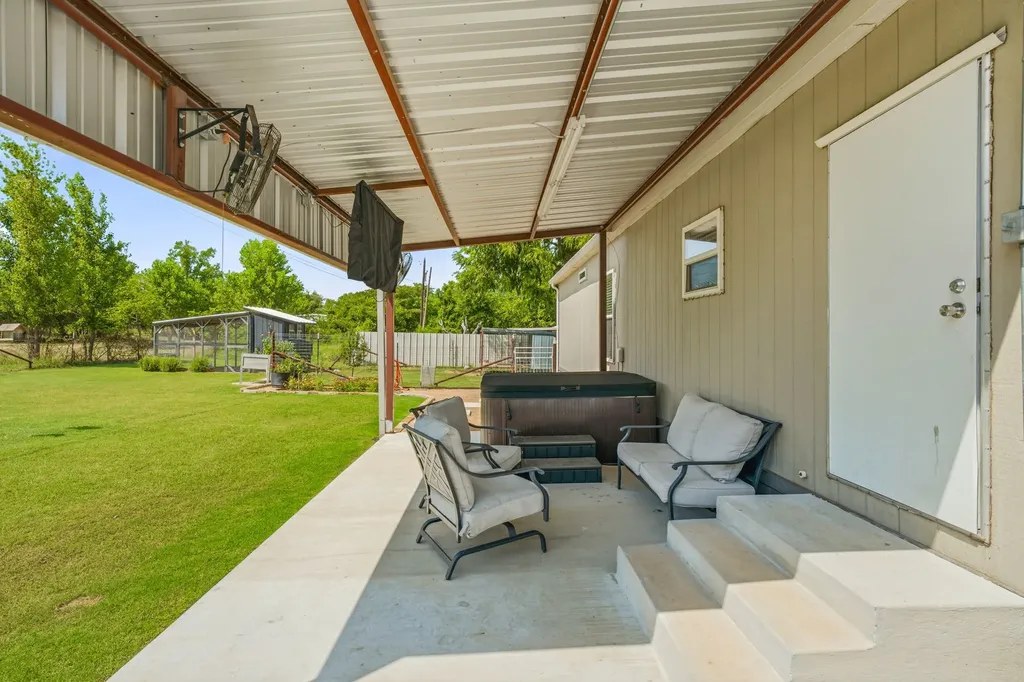 936 Apache Drive De Leon TX 76444