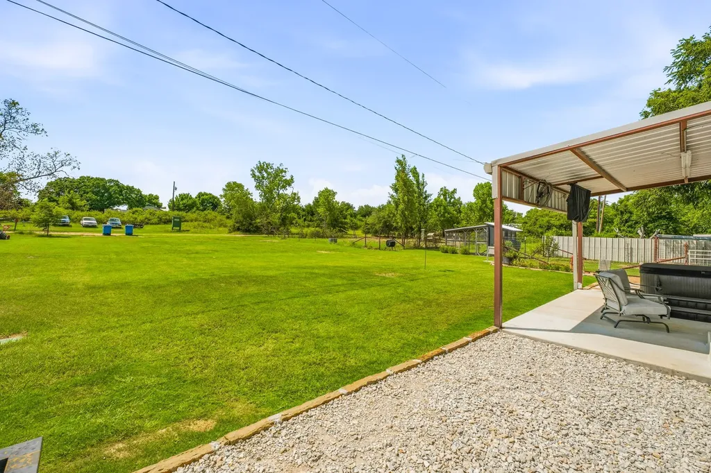936 Apache Drive De Leon TX 76444