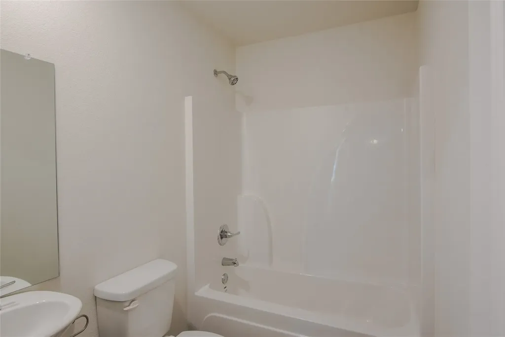 217 E 12th Street Bonham TX 75418