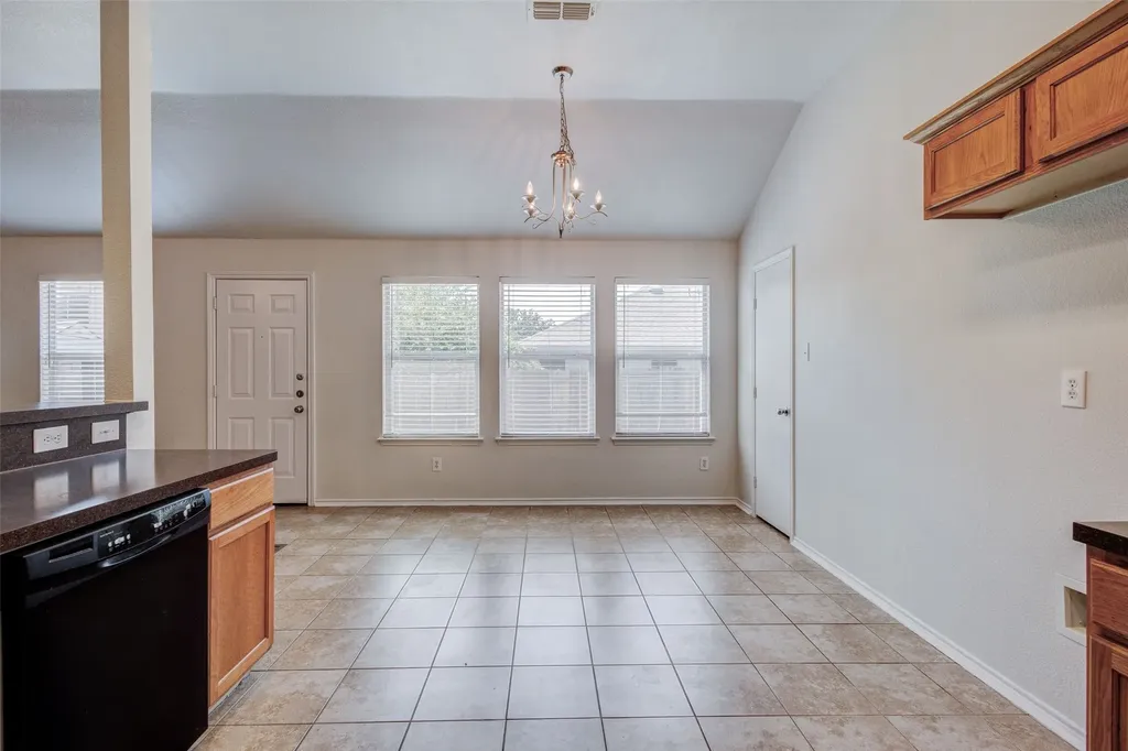 316 Heritage Drive Crowley TX 76036