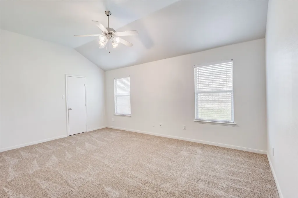 316 Heritage Drive Crowley TX 76036