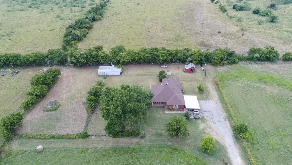 651 Gregory Street Weatherford TX 76087