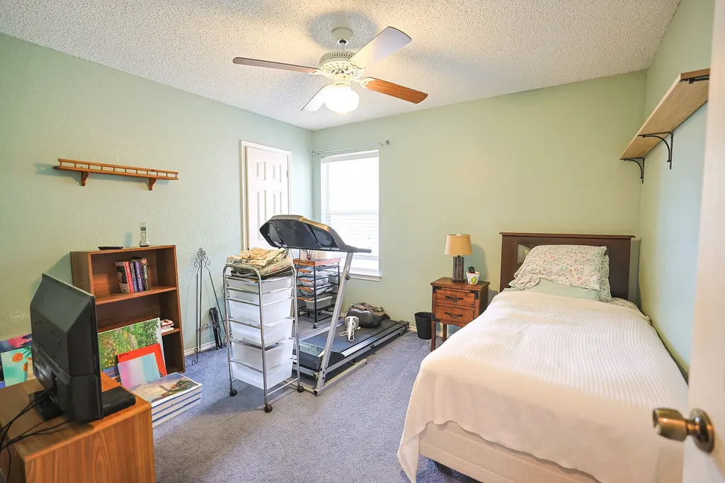 651 Gregory Street Weatherford TX 76087