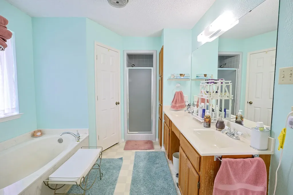 651 Gregory Street Weatherford TX 76087