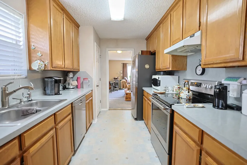 651 Gregory Street Weatherford TX 76087