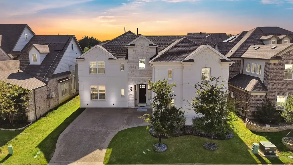 808 Veranda View Mckinney TX 75069