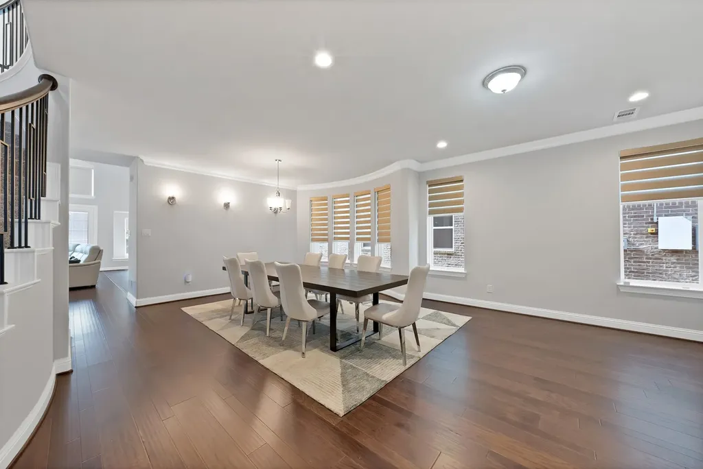 808 Veranda View Mckinney TX 75069