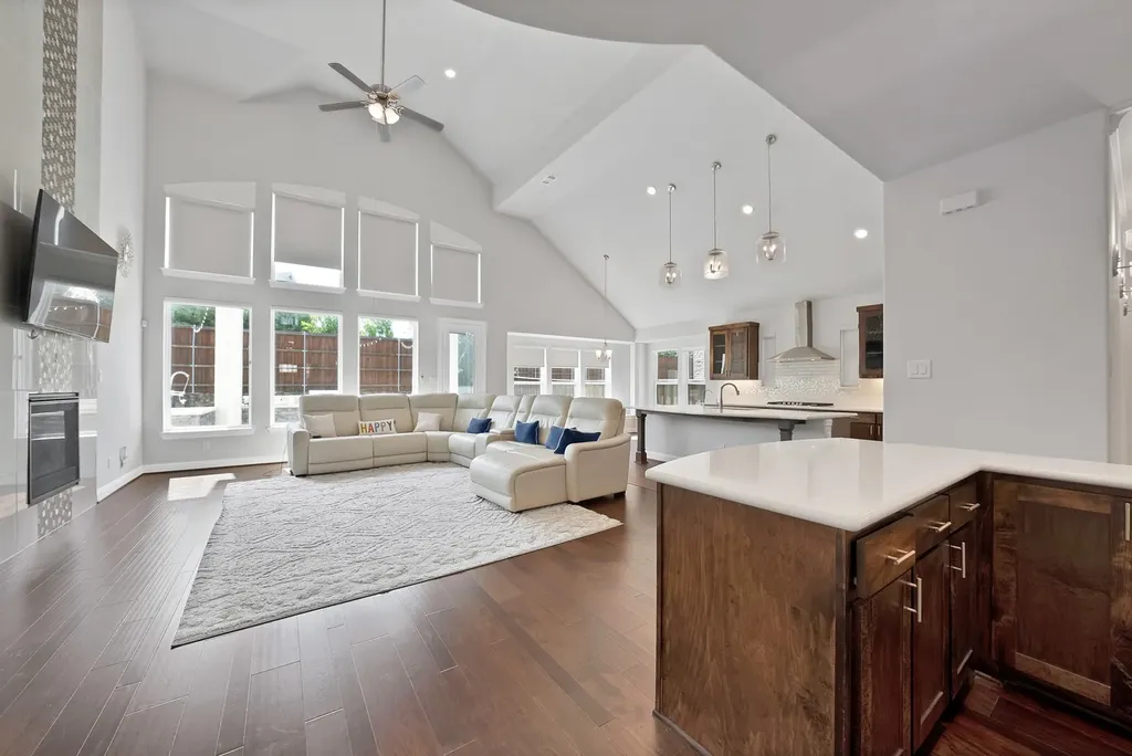 808 Veranda View Mckinney TX 75069