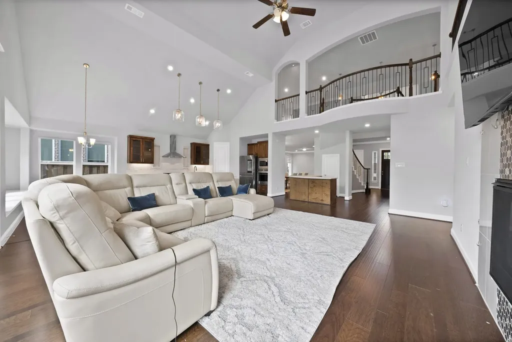 808 Veranda View Mckinney TX 75069