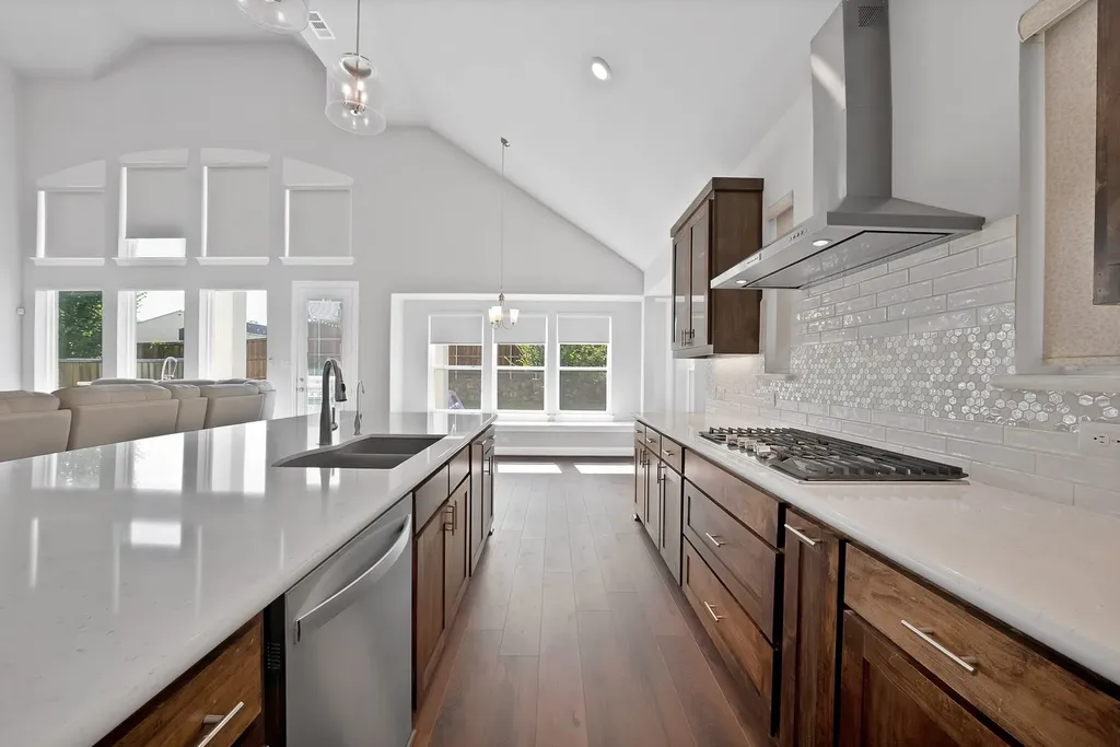 808 Veranda View Mckinney TX 75069