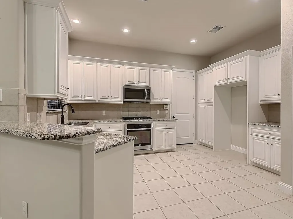 4113 Broadway Avenue Flower Mound TX 75028