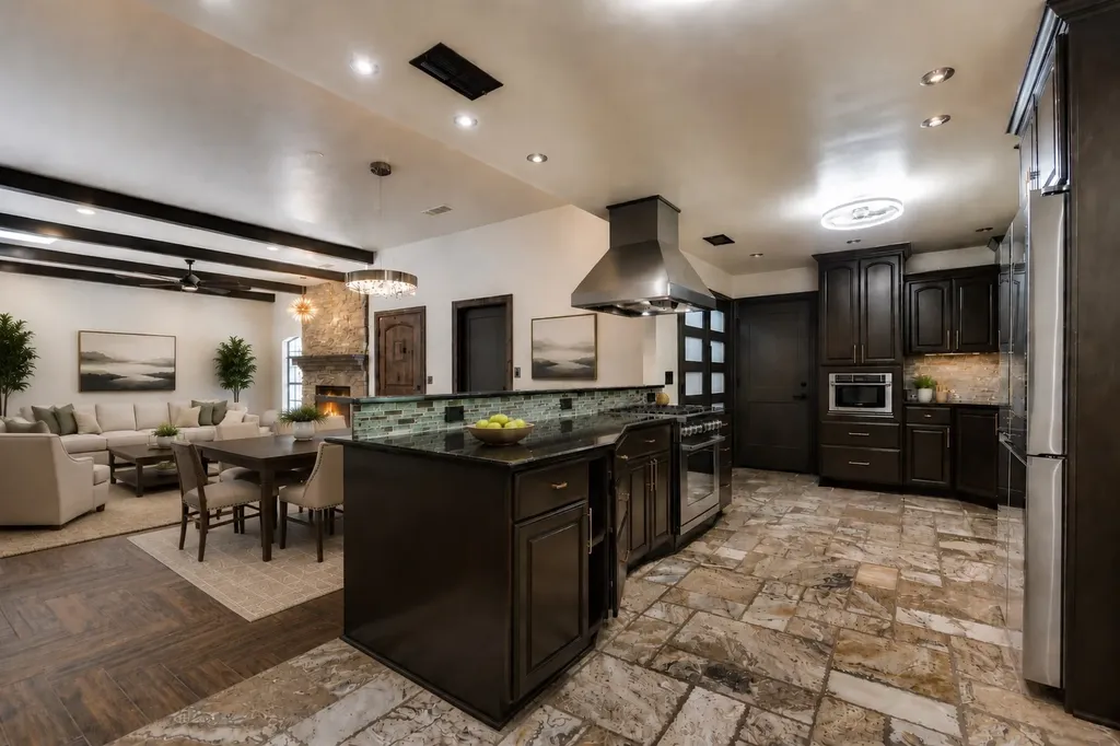 18636 Crownover Court Dallas TX 75252