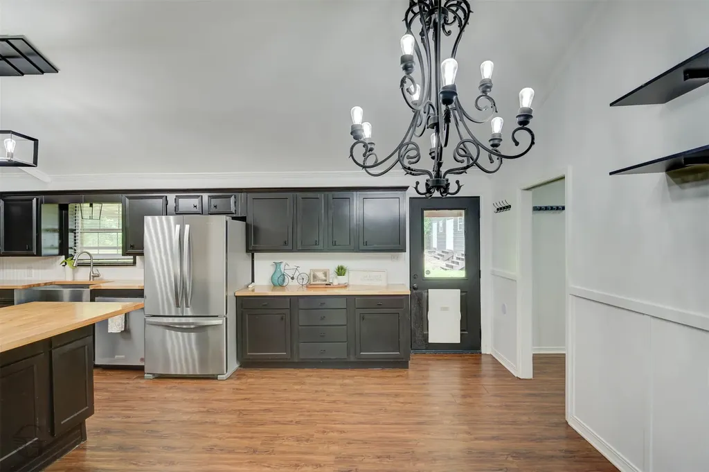 409 N Jodie Street Shreveport LA 71107