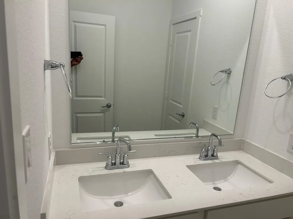 223 Loving Trail Justin TX 76247