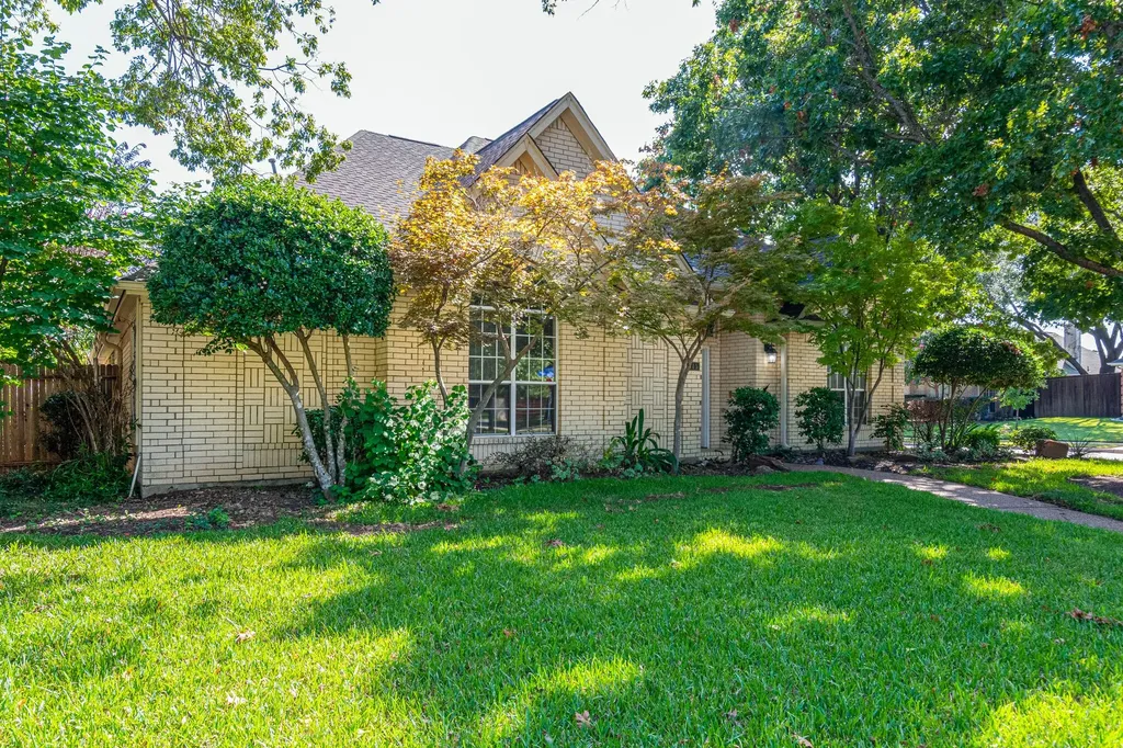 145 Hearthwood Drive Coppell TX 75019