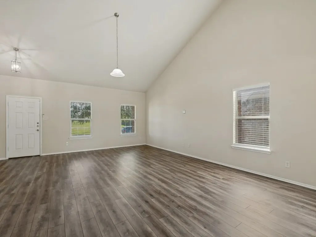 2005 Brackettville Forney TX 75126