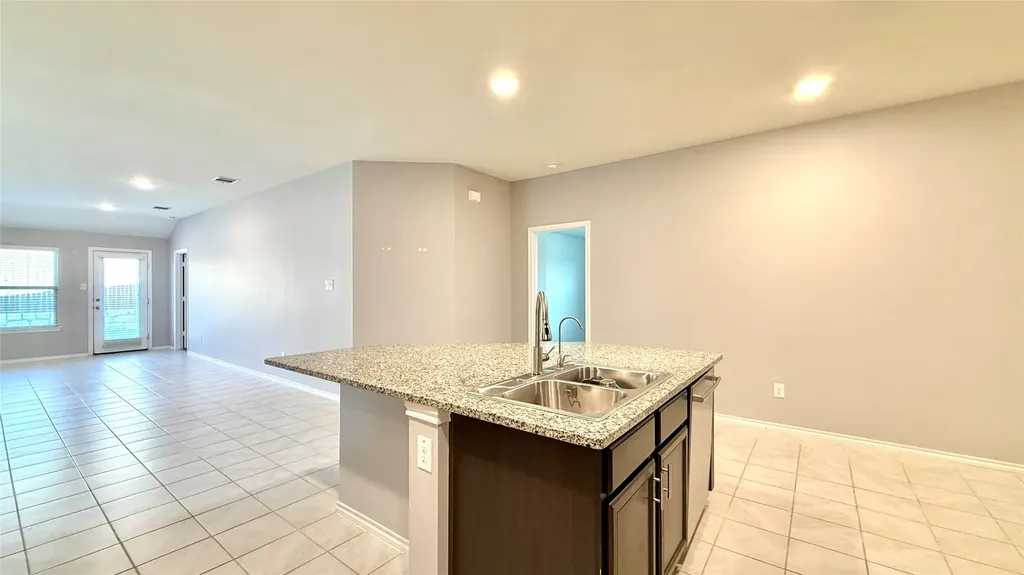 1113 Meadow Side Drive Princeton TX 75407