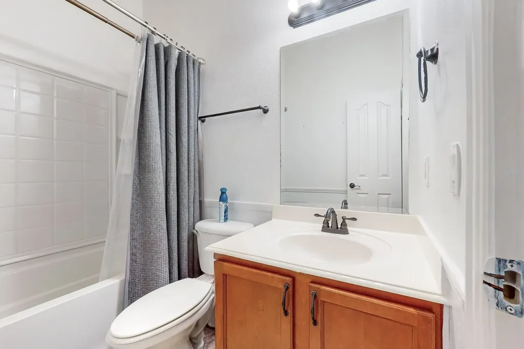 6904 Dream Dust Drive North Richland Hills TX 76180