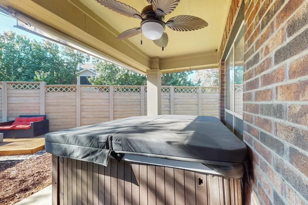 6904 Dream Dust Drive North Richland Hills TX 76180