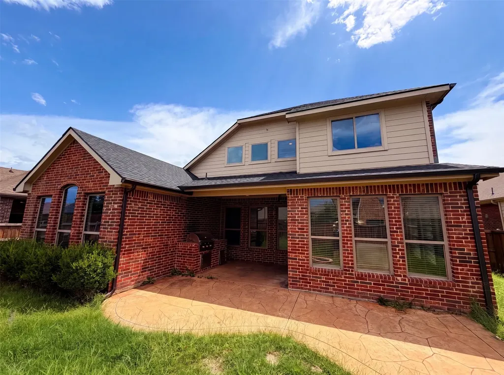 174 Hampton Drive Fate TX 75087