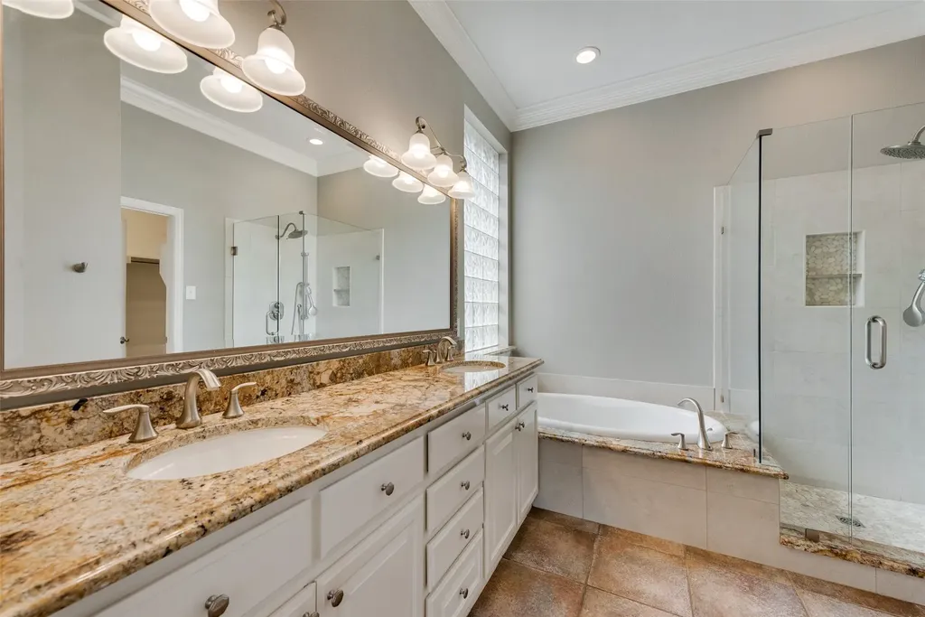 4000 Hearthlight Court Plano TX 75024